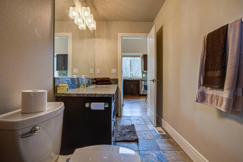 Newly Built Modern Chalet Duplex - 1 Mount Hood Village Екстер'єр фото