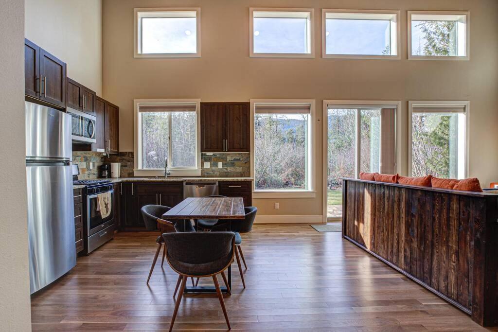 Newly Built Modern Chalet Duplex - 1 Mount Hood Village Екстер'єр фото