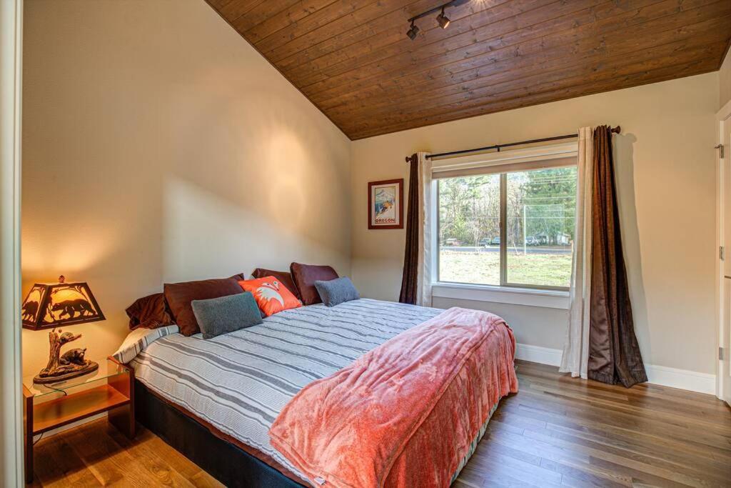 Newly Built Modern Chalet Duplex - 1 Mount Hood Village Екстер'єр фото