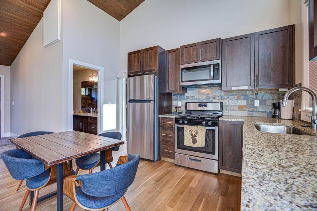 Newly Built Modern Chalet Duplex - 1 Mount Hood Village Екстер'єр фото